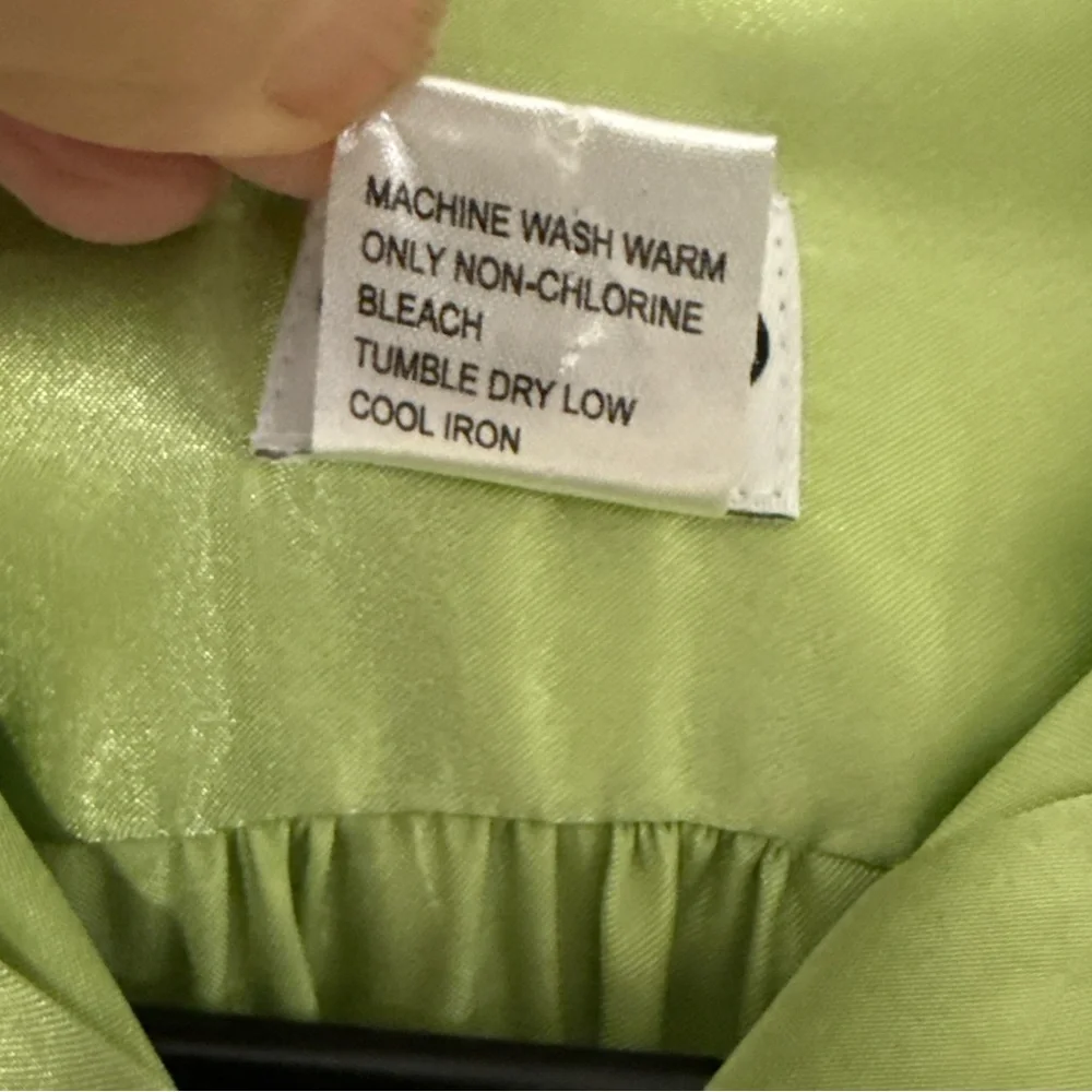 Talbots Kids Girls Satin Blouse Size 16 Green Pearl Button‎ Classic Dressy Top